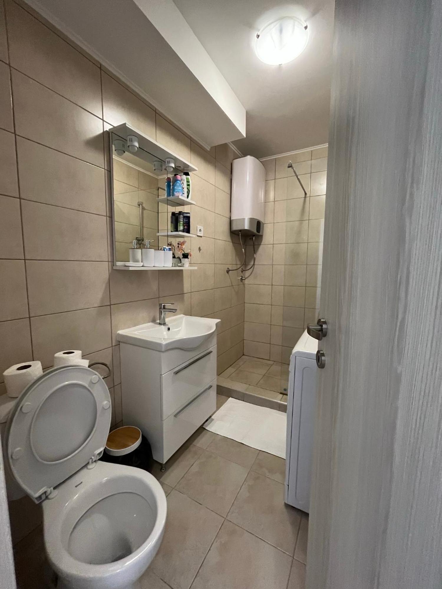 Orlando Apartman Kotor Bagian luar foto